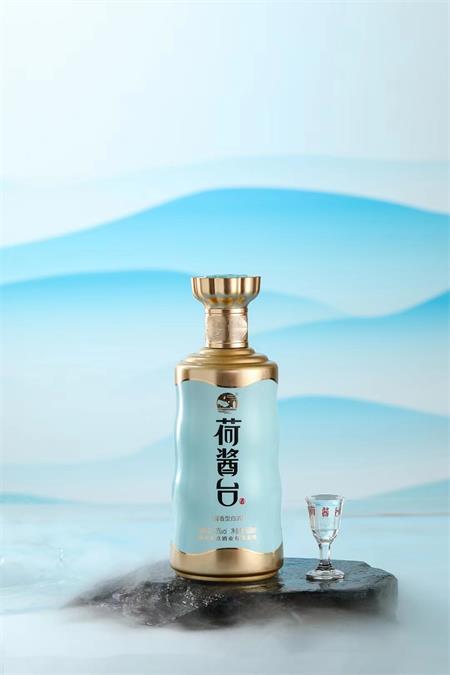 专注生态酿造！荷酱台打造中国价值酱香品牌文化